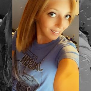 Meet your Posher, Lyssa